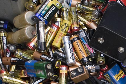 东莞东城回收 锂电池-高价蓄电池回收